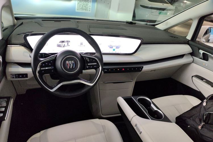 Used Buick GL8 New Energy 2024 Lu Zun Smart Edition 7-Seater
