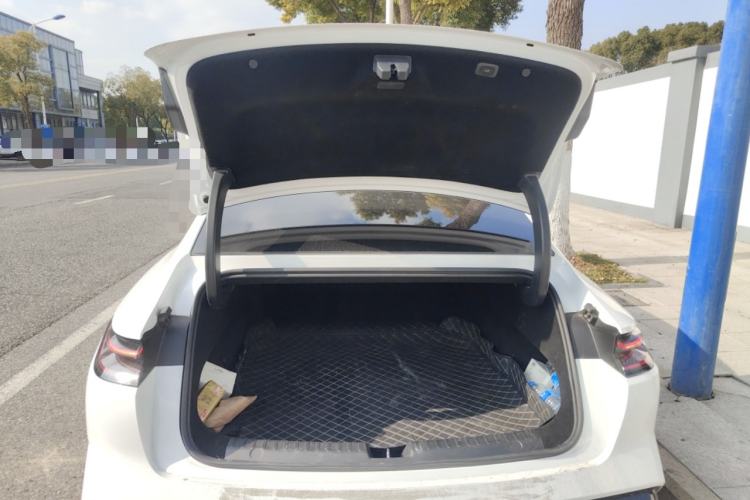 Used  E8 2024 665 km Range Rear-Drive Starship Long-Range Version