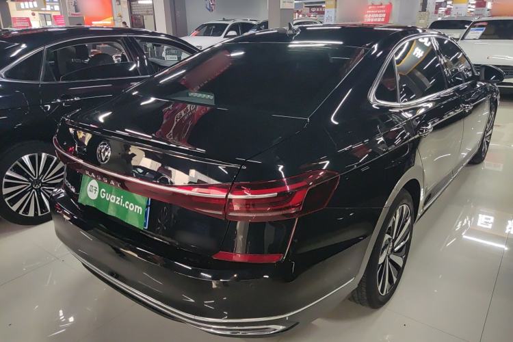 Used Volkswagen Passat 2024 380TSI Luxury Edition
