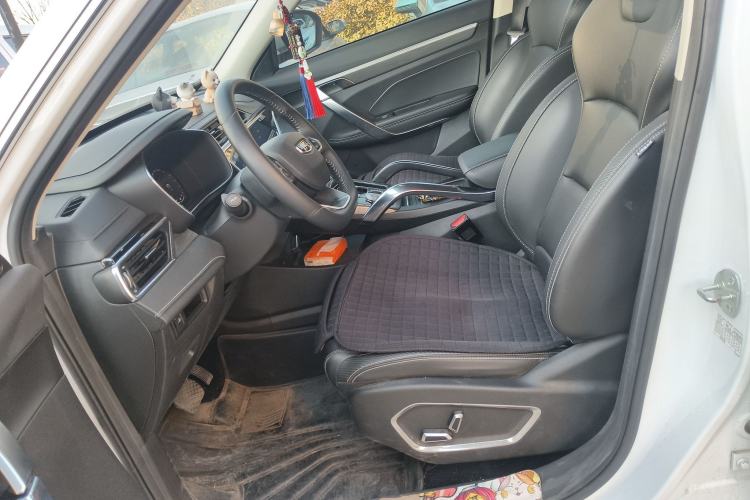 Used Geely Auto Emgrand X7 Sport 2020 1.8TD DCT ZhiZun PRO
