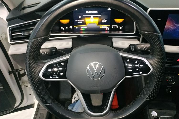 Used Volkswagen Tiguan L 2023 330TSI Automatic Two-Wheel Drive Comfort Edition
