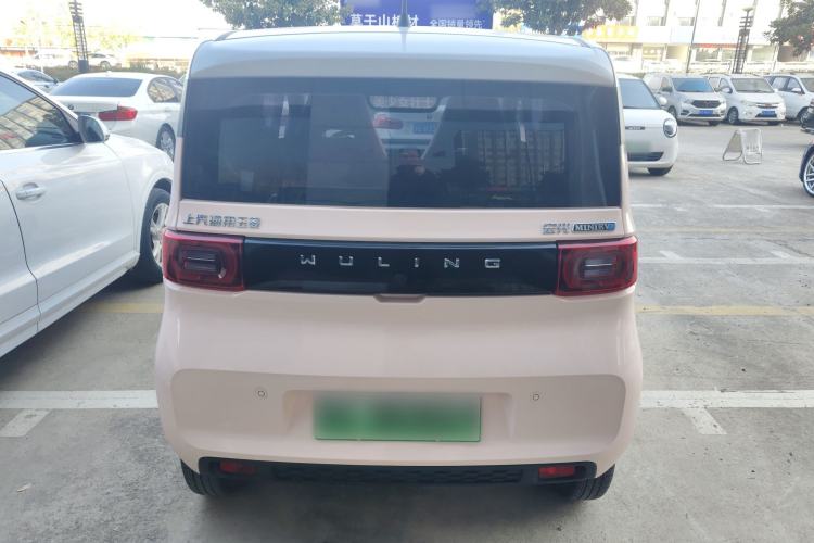 Used Wuling Hongguang MINIEV 2022 Macaron Premium Model – Lithium Ternary Battery
