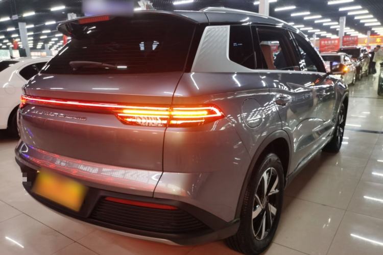 Used BYD Song Pro New Energy 2024 HONOR Edition DM-i 71KM Navigation Model
