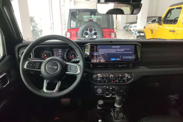 Used  Wrangler 2024 2.0T Sahara Four-Door Edition
