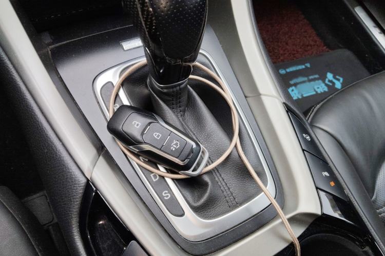 Used Ford Mondeo 2013 2.0L GTDi240 Flagship Edition
