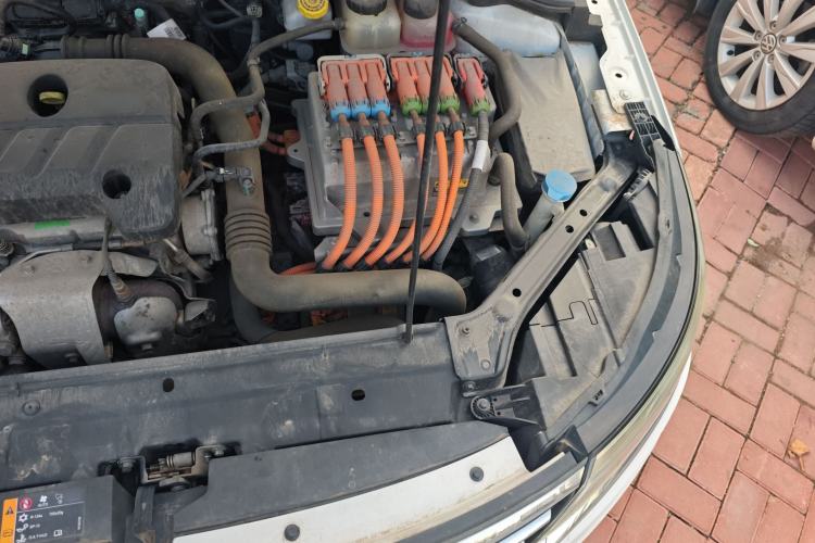 Used Roewe i6 New Energy 2017 45T Hybrid Connect & Smart Enjoyment Edition