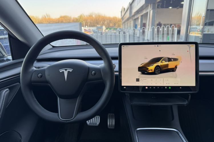 Used Tesla Model Y 2024 Rear-Wheel-Drive Version