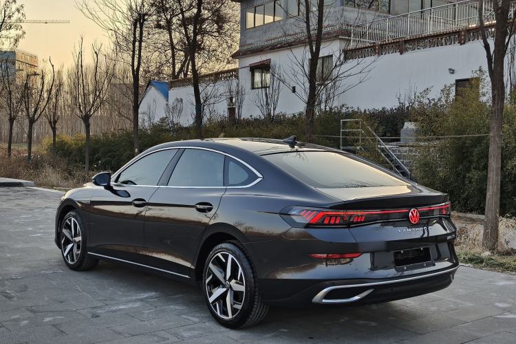 Used Volkswagen Lamando 2023 Lavida L 280TSI DSG Cool & Spicy Edition
