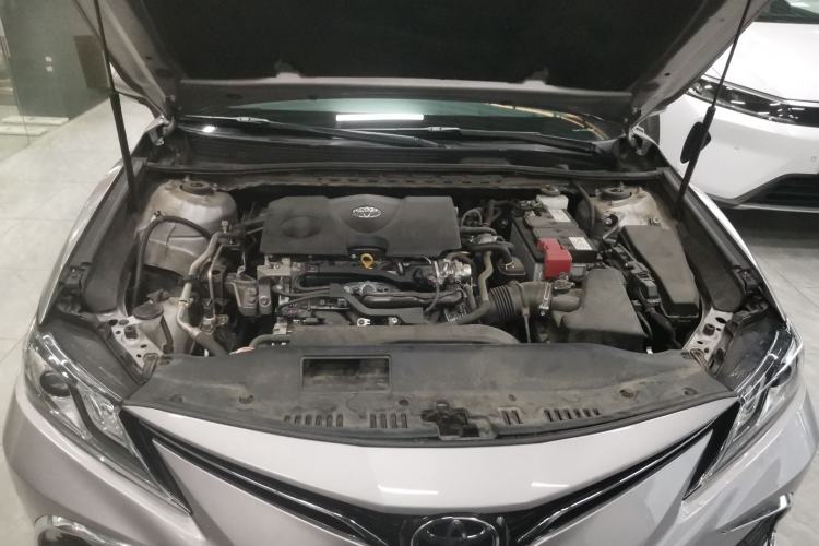 Used Toyota Camry 2021 2.0G Luxury Edition
