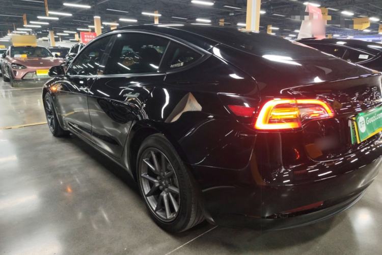 Used Tesla Model 3 2022 Rear-Wheel-Drive Version
