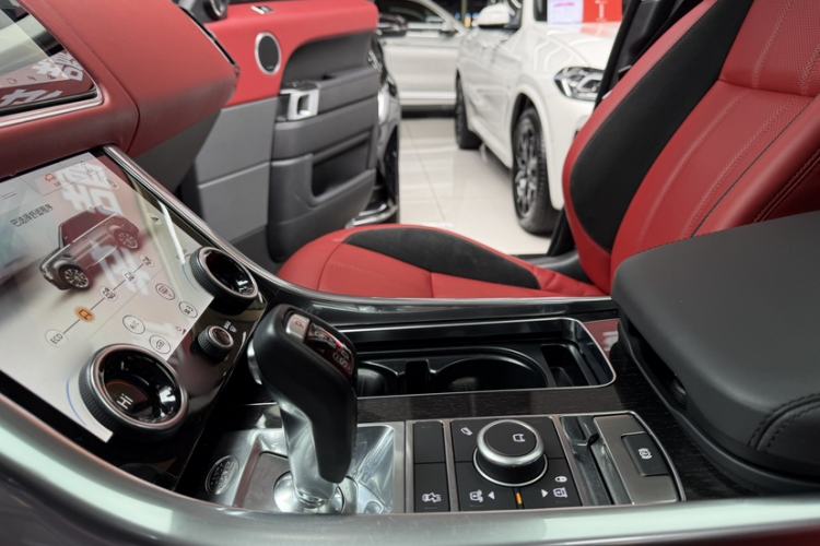 Used Land Rover Range Rover Sport 2021 3.0 L6 YAO Black Edition
