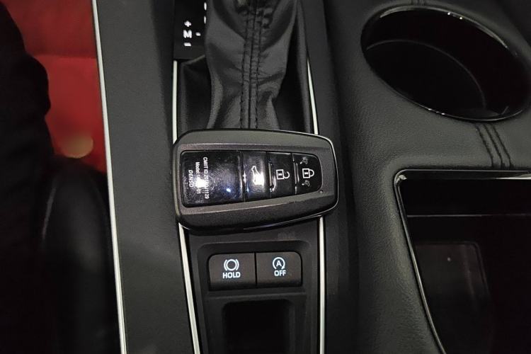 Used Toyota Avalon 2022 2.0L Luxury Edition
