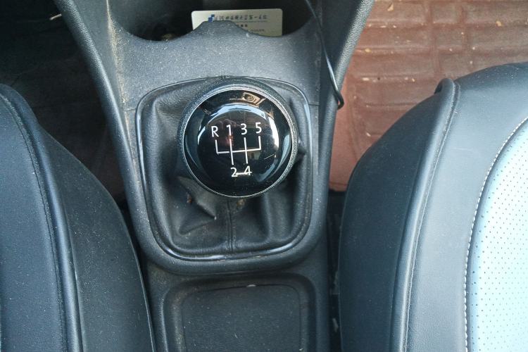 Used Volkswagen Polo 2016 1.4L Manual Fashion Model
