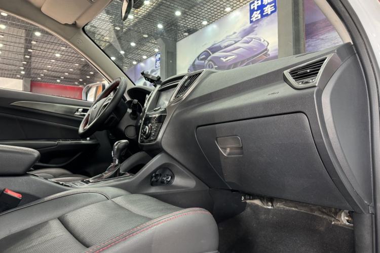 Used Changan CS75 2014 1.8T Automatic Prestige Model China IV Standard
