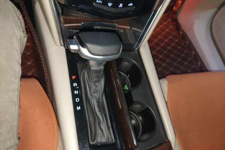 Used Cadillac XTS 2015 28T Comfort Model
