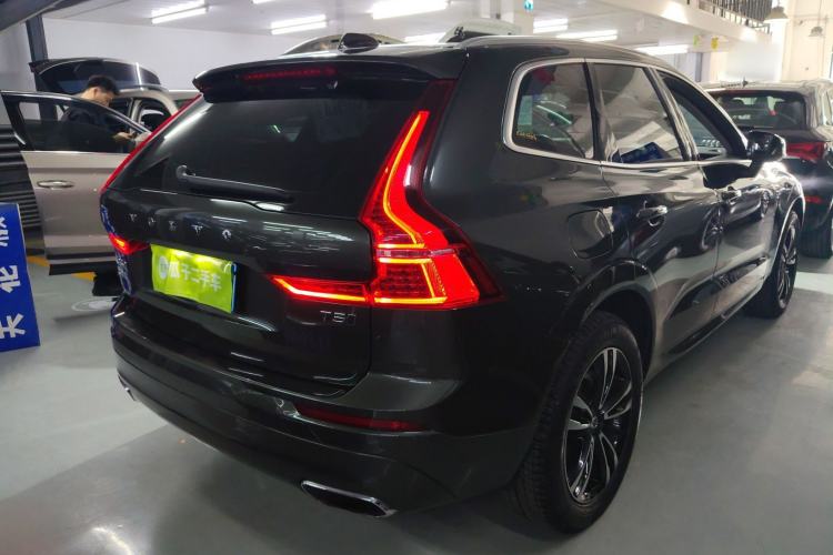 Used Volvo XC60 2019 T5 4x4 Zhiyuan Edition China VI Standard