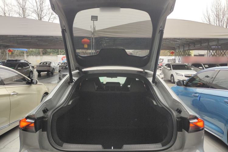 Used Changan UNI-V 2023 2.0T Leading-Speed Edition
