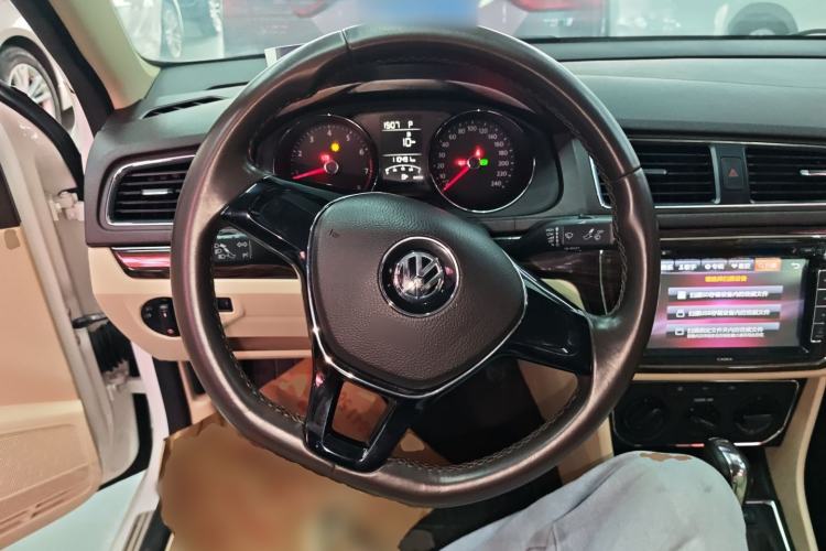 Used Volkswagen Lavida 2015 230TSI DSG Comfort Edition