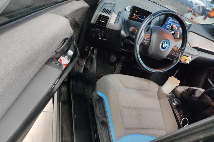 Used BMW i3 2019 Fast Charging Edition
