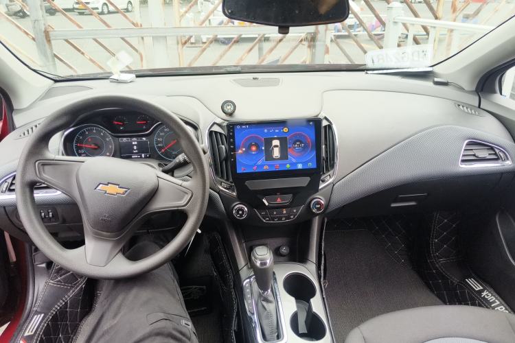 Used Chevrolet Cruze 2017 1.5L Automatic Pioneer Sunroof Edition