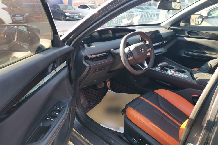 Used Changan UNI-V 2024 1.5T Prestige Sport Edition