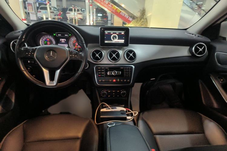 Used Mercedes-Benz GLA 2015 GLA 220 4MATIC Fashion Model