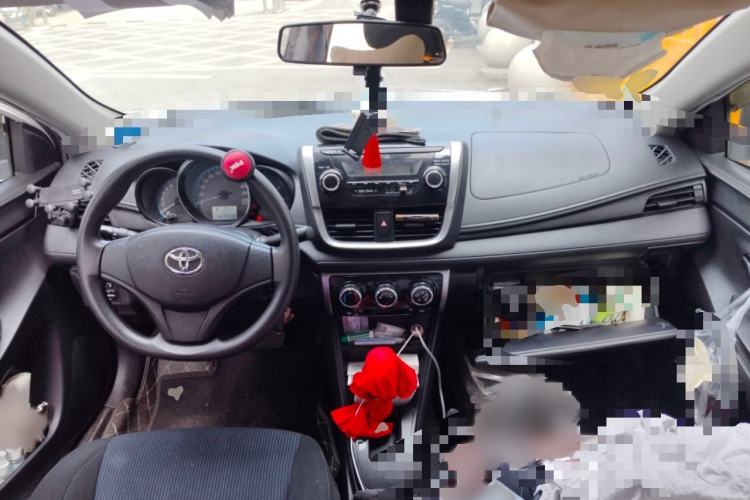 Used Toyota YARiS L 2017 1.5E CVT Dynamic Edition
