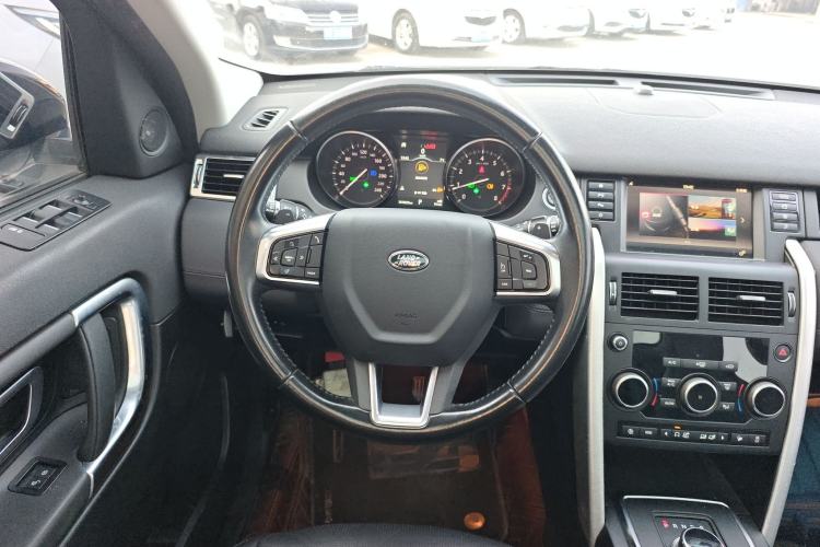 Used Land Rover Discovery Sport 2018 240 PS SE Version
