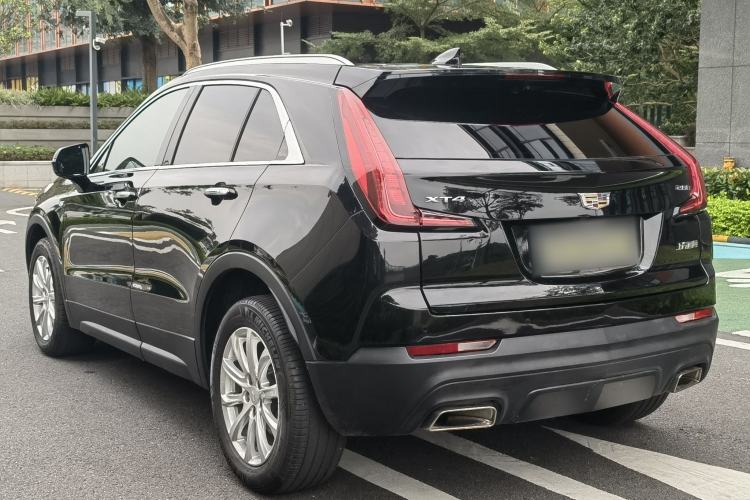 Used Cadillac XT4 2018 28T Two-Wheel Drive Tech Version
