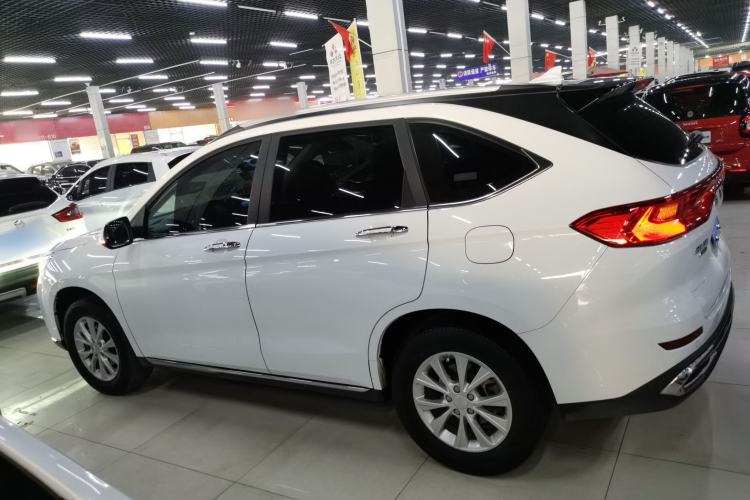 Used Haval M6 2021 PLUS 1.5T DCT Luxury Smart Connectivity Model
