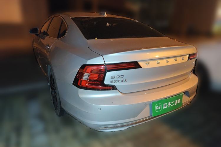 Used Volvo S90 2023 B5 Zhiyuan Luxury Edition

