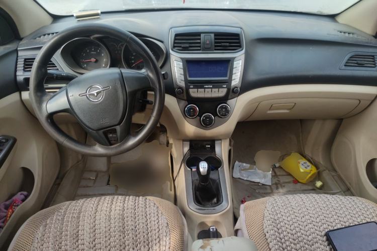 Used Haima M3 2013 1.5L Manual Standard Model
