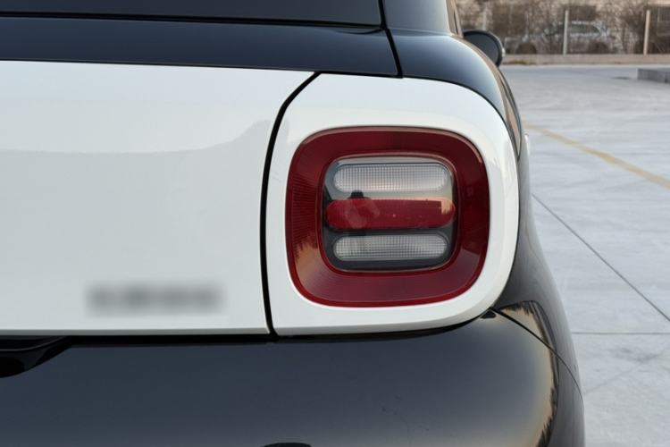 Used ORA Black Cat 2021 351 km Standard Version