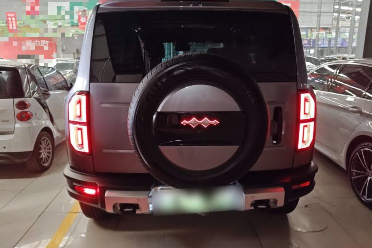 Used  Leopard 5 2023 Navigator Edition
