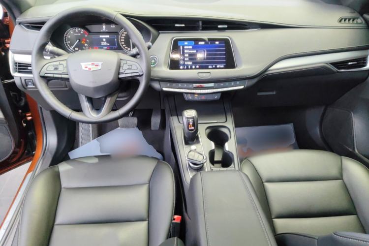 Used Cadillac XT4 2018 28T Two-Wheel-Drive Luxury Model
