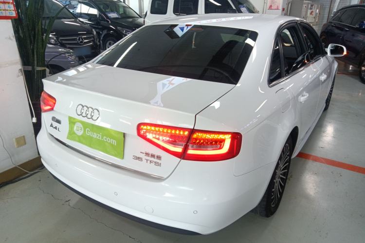 Used Audi A4L 2015 35 TFSI Automatic Comfort Model
