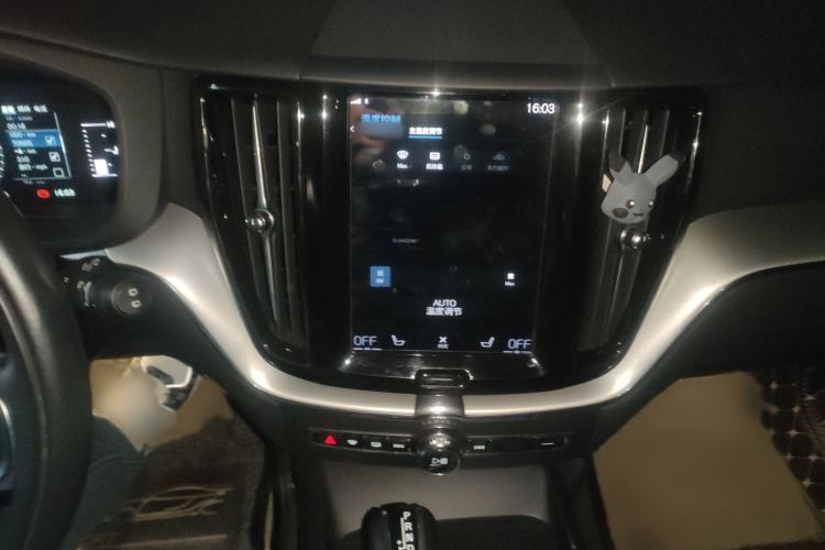 Used Volvo XC60 2021 T5 4x4 Smart Luxury Edition
