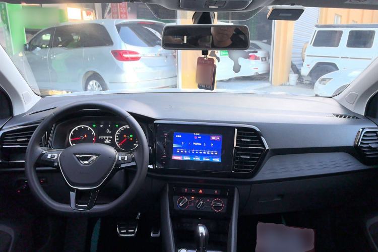 Used Jetta VS5 2019 280TSI Automatic Enjoyment Model
