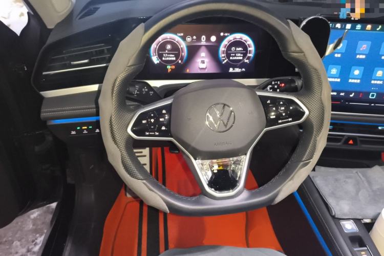 Used Volkswagen Magotan 2024 380TSI DSG Prestige Edition
