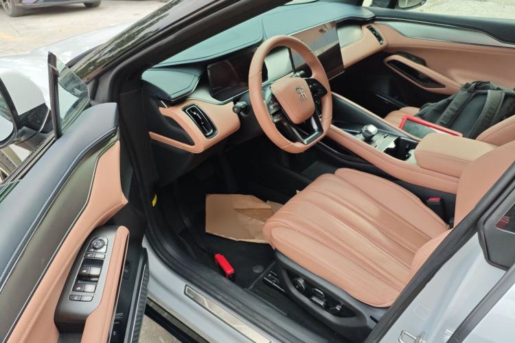 Used BYD Song L EV 2025 662 km Ultra-Range Version
