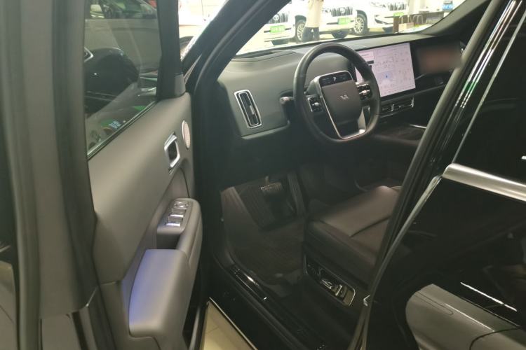 Used Li Auto L8 2024 Max
