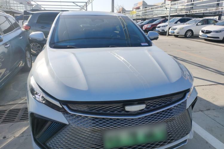 Used Geely Auto Emgrand L HiP 2022 1.5TD-DHT Pro 100KM Super Clean
