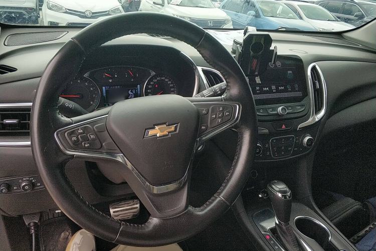 Used Chevrolet Equinox 2017 535T Automatic YuJie Edition