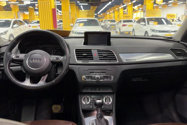 Used Audi Q3 2015 35 TFSI quattro Technology Edition
