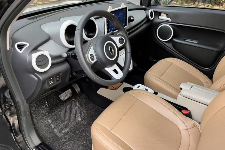 Used ORA Black Cat 2021 351 km Luxury Version
