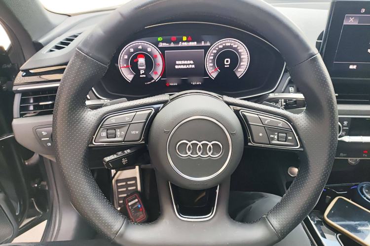 Used Audi A4L 2023 40 TFSI Luxury Dynamic Model
