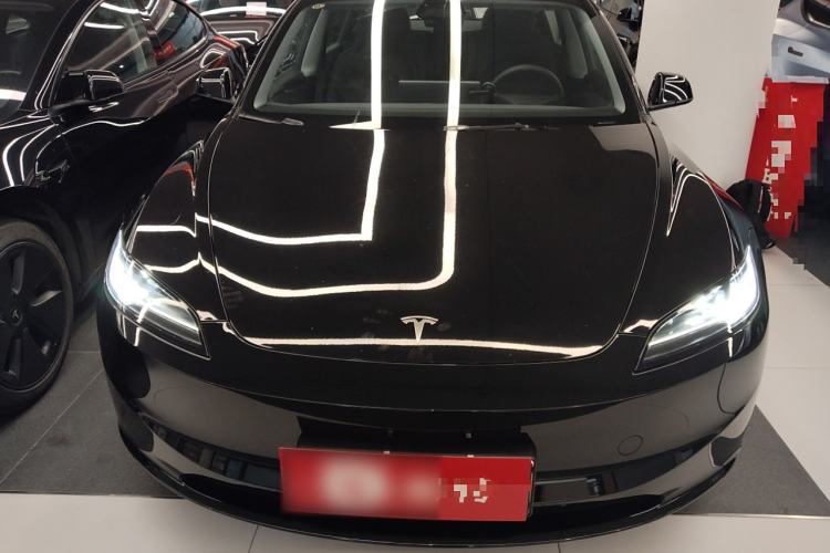 Used Tesla Model 3 2023 Rear-Wheel-Drive Version
