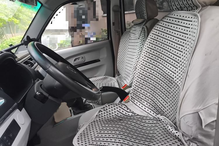 Used Jinbei Hiace X30 2021 1.5L Deluxe Edition Aluminum Wheels Two-Tone Design Central Air Conditioning MP5 Version Van China VI Standard SWC15M
