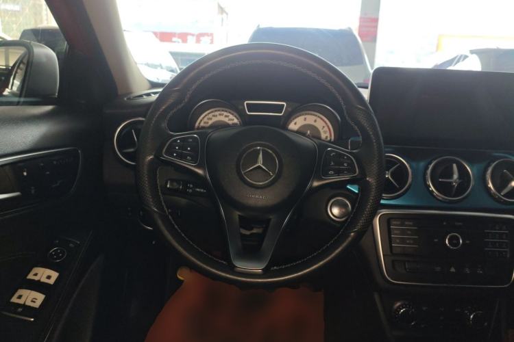 Used Mercedes-Benz GLA 2016 GLA 200 Sport Edition
