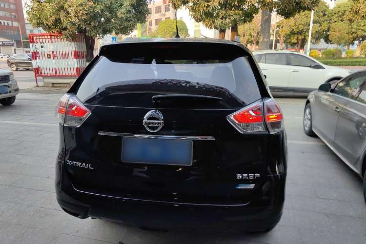 Used Nissan X-Trail 2014 2.0L CVT Comfort Edition 2WD
